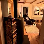 Alpinlux In Villa *
